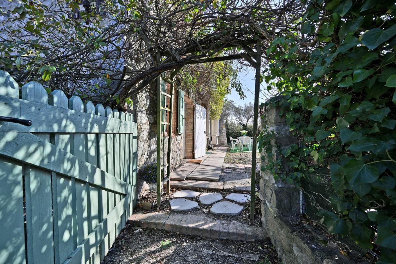 Mas Demoiselle - Charmante Maison 6 Personnes Tornac Exterior photo